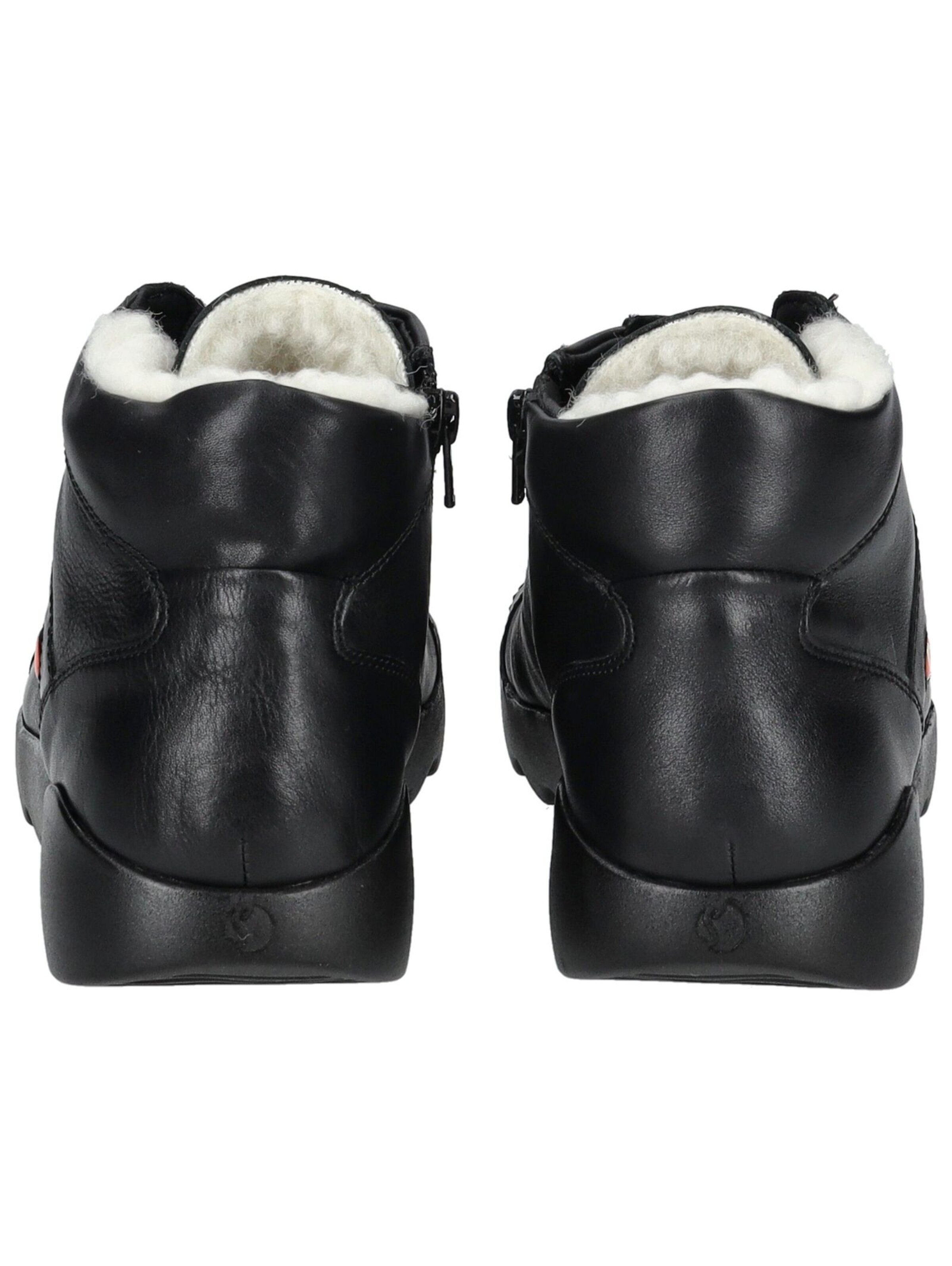 Softinos Lace-up bootie in Black