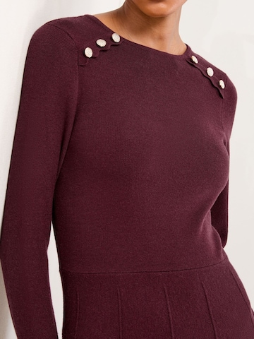 Lipsy Stickad klänning i röd