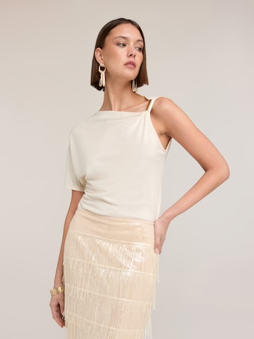MOTIVI - Camiseta en beige