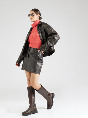 Pull-over PIECES en rouge
