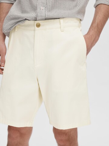 SELECTED HOMME - Regular Calças chino 'BILL' em bege