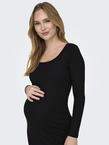 Rochie de la Only Maternity pe negru