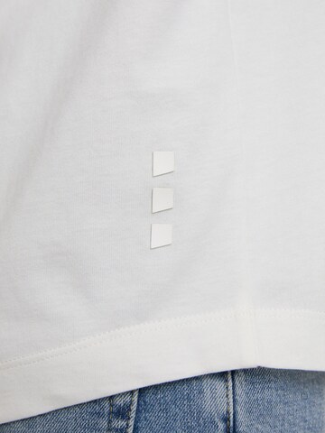 CHASIN' Shirt 'Brody' in White