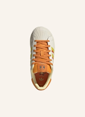 ADIDAS ORIGINALS - Sapatilhas 'Pokémon Superstar II' em branco