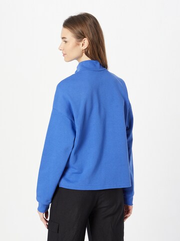 Monki Sweatshirt in Blue