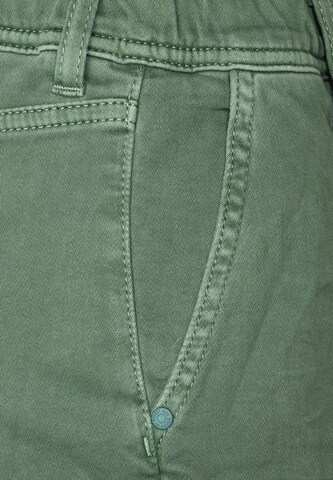STREET ONE Loose fit Jeans in Green