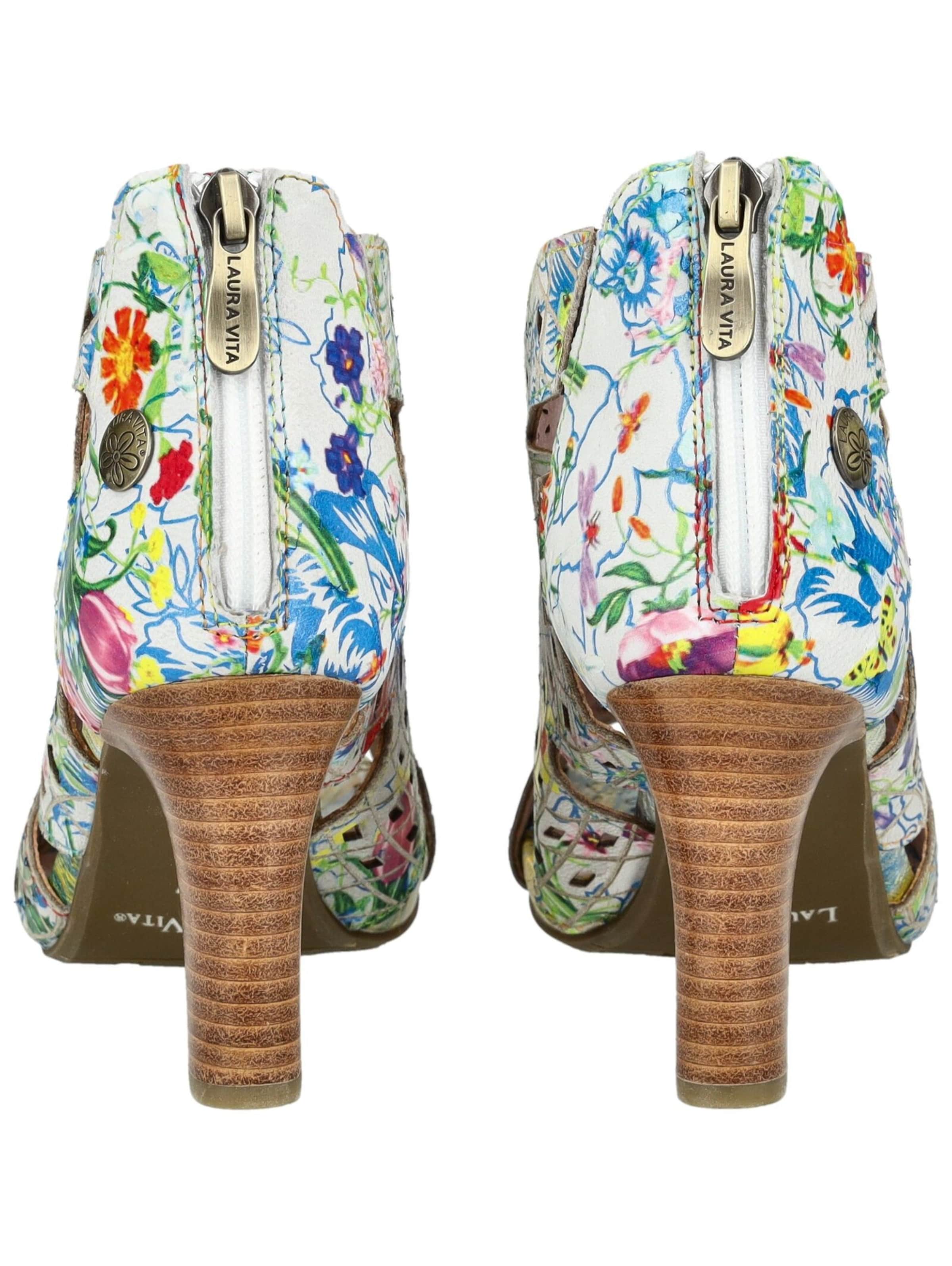 Laura Vita Ankle Boots in Green