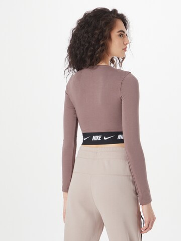 Nike Sportswear Shirts 'Emea' i lilla