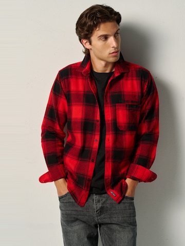 KOROSHI Regular fit Риза в червено: отпред