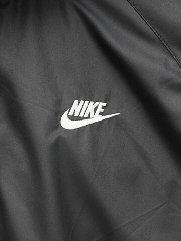 juoda Nike Sportswear Demisezoninė striukė