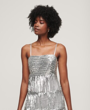 Robe de cocktail Superdry en argent