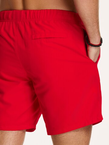 Shiwi Badeshorts 'MIKE' in Rot