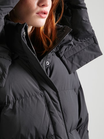 Manteau d’hiver 'LOUISE' BLONDE No. 8 en noir