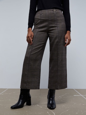 Scalpers Wide Leg Hose in Braun