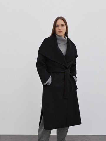 Manteau mi-saison 'Rosalie' EDITED en noir