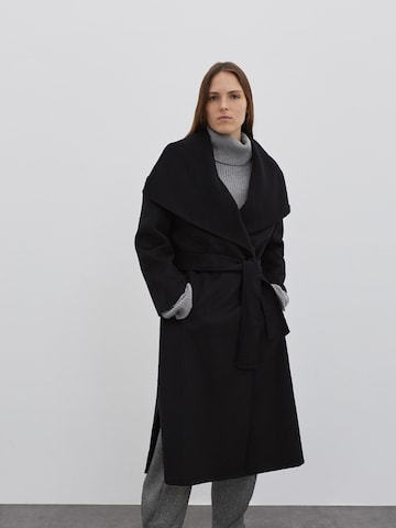 Manteau mi-saison 'Rosalie' EDITED en noir