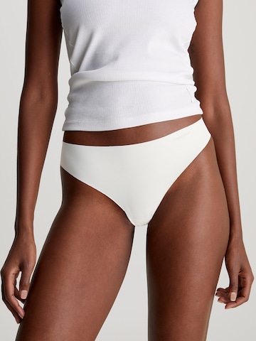 Calvin Klein Underwear String in Weiß: Vorderseite