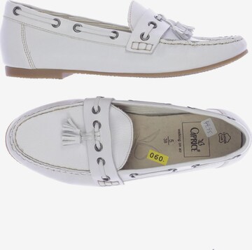 CAPRICE Flats & Loafers in 38 in White: front