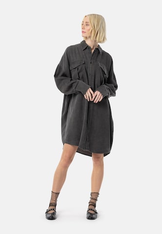 Robe-chemise 'Penelope' Elias Rumelis en noir