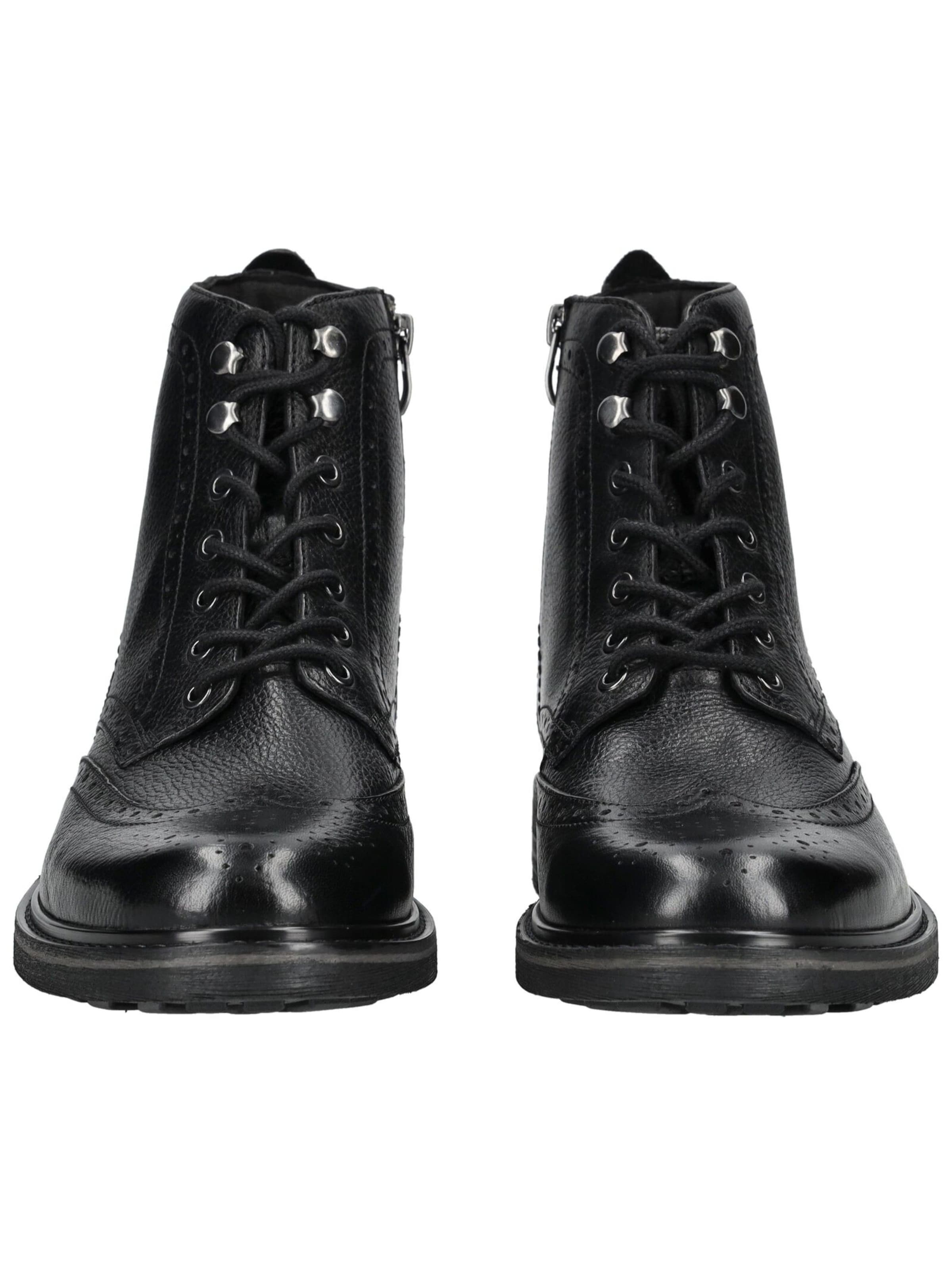 CLARKS Veterboots 'Newford' in Zwart