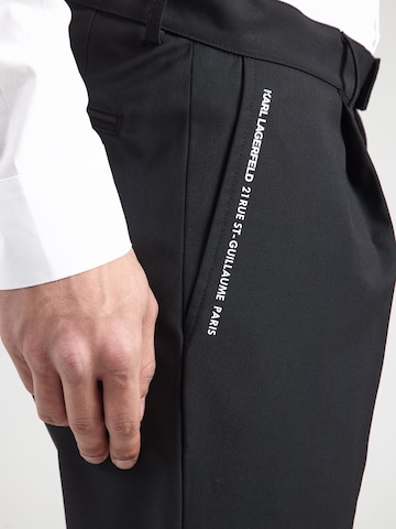 regular Pantaloni con pieghe di Karl Lagerfeld in nero