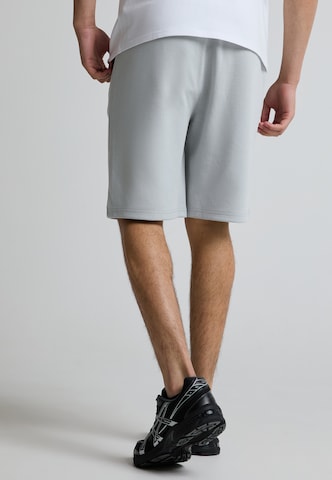 Loosefit Pantalon 'Cirico' Zavetti Canada en gris