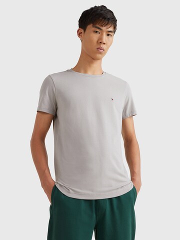 TOMMY HILFIGER Slim fit Μπλουζάκι σε γκρι: μπροστά