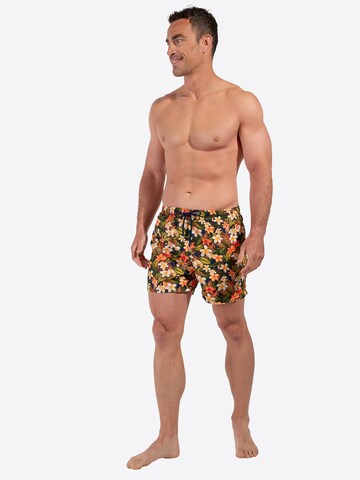 Shorts de bain ' Beach Boxer Etna ' HOM en beige
