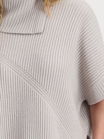 monari Pullover in Grau
