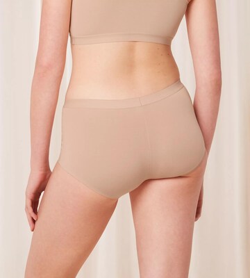 TRIUMPH Panty i beige