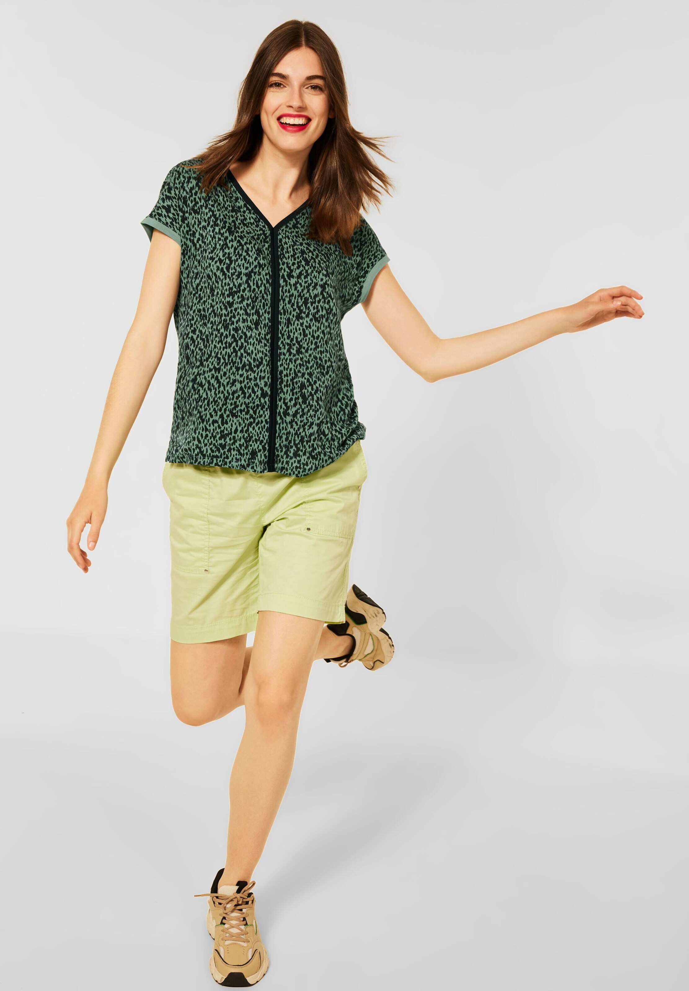Frauen Shirts & Tops STREET ONE T-Shirt in Grün - FH89208 Frauen Shirts & Tops STREET ONE T-Shirt in Grün - FH89208