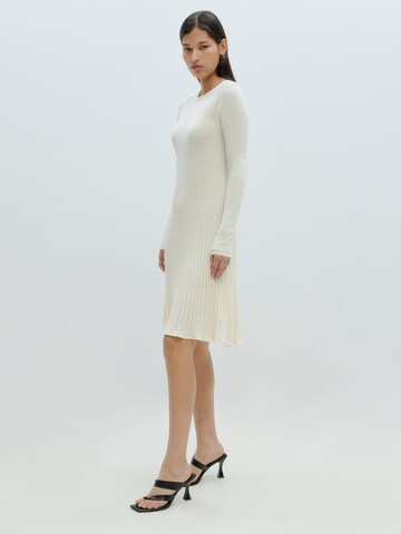 EDITED Dress 'Katrin' in White: front