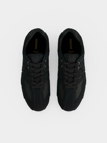 Sneaker bassa 'UOMO SNAKE K' di GEOX in nero