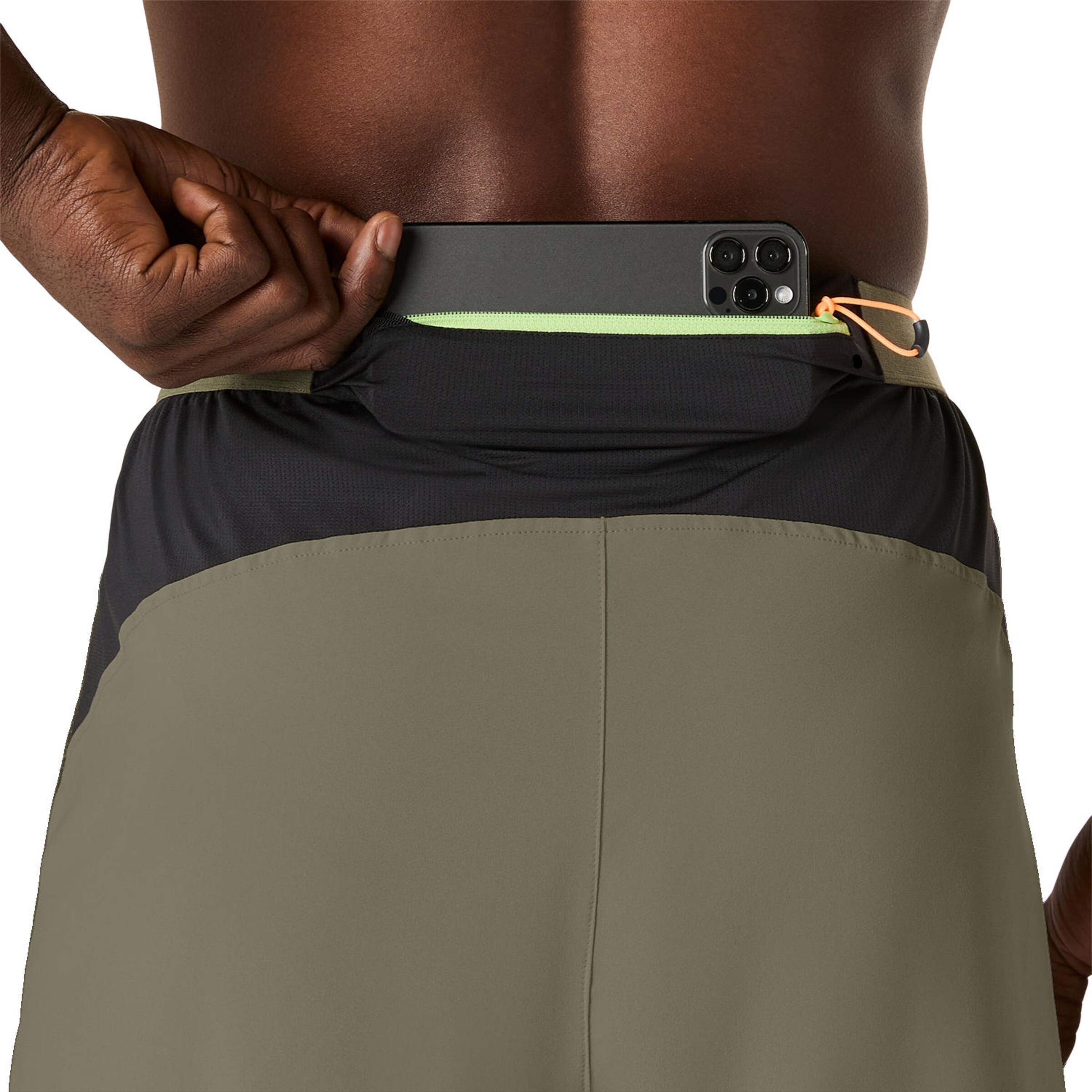 ASICS Regular Workout Pants in Green