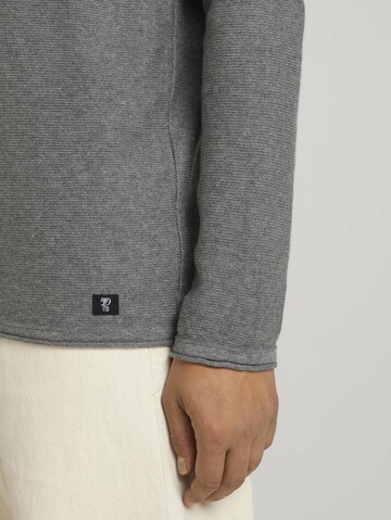 TOM TAILOR DENIM Sweater in Grey