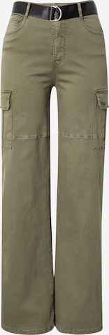 Tally Weijl Cargo Pants in Green: front