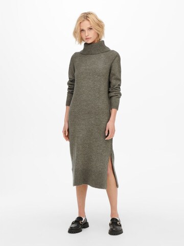 ONLY Knit dress in Brown: front