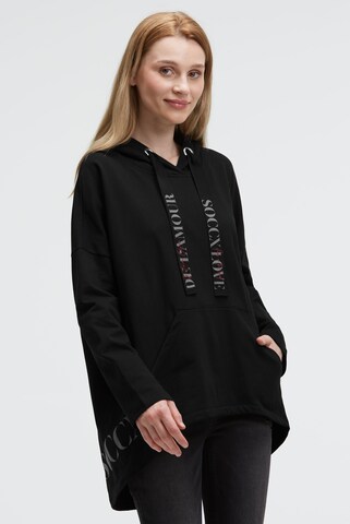 Soccx Oversized Hoodie mit Logo Print in Schwarz: Vorderseite