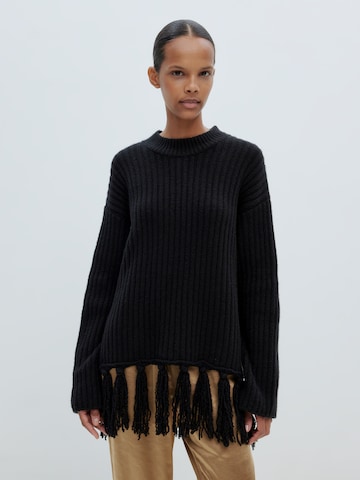 EDITED Sweater 'Narumol' in Black: front