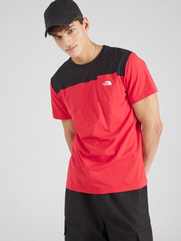 Tricou 'ICONS' de la THE NORTH FACE pe roșu: față