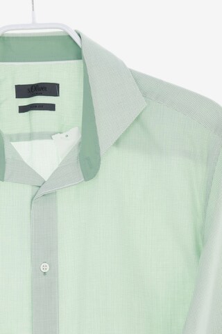 s.Oliver Button Up Shirt in L in Green