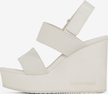 Sandales Calvin Klein Jeans en gris : devant