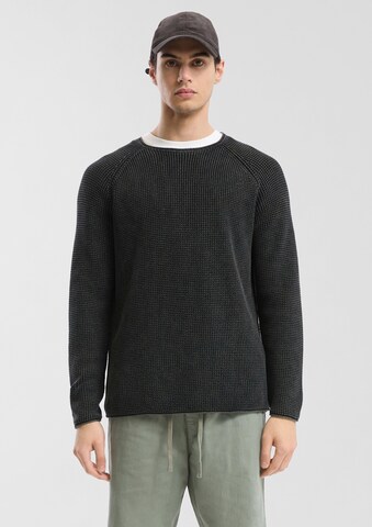 Pull-over QS en noir : devant