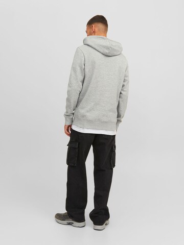 Sweat-shirt 'Dust' JACK & JONES en gris