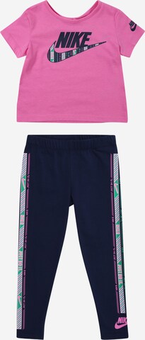 Nike Sportswear Set 'HAPPY CAMPER' in Blau: predná strana