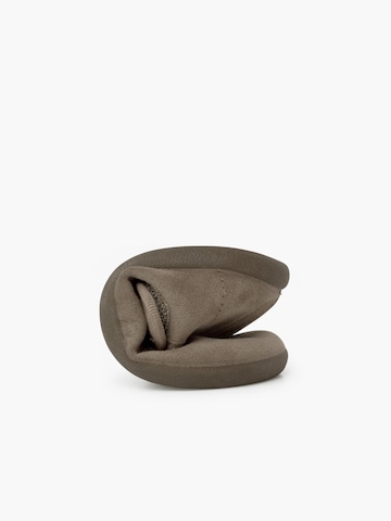 Scarpa bassa di Pisamonas in beige