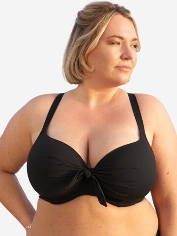SugarShape T-shirt Bikini top 'Valencia' in Black
