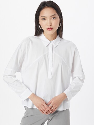 COMMA Blouse in Wit: voorkant