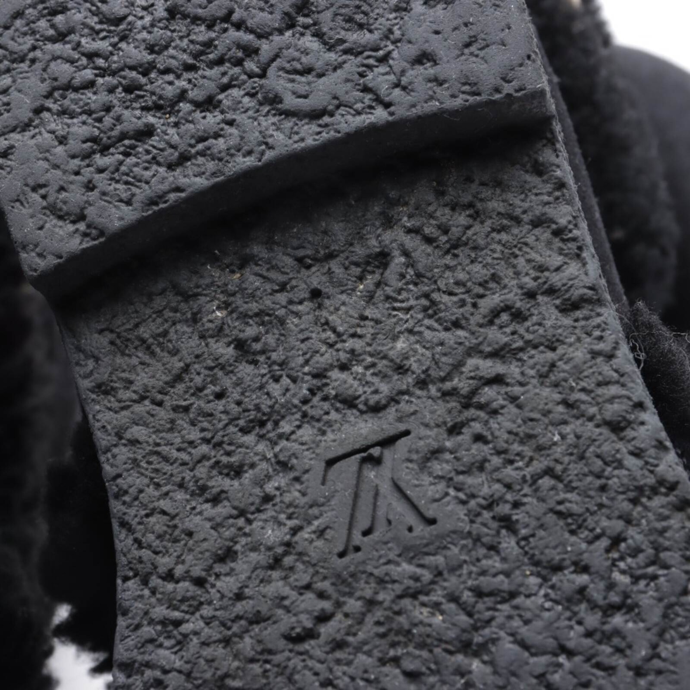 Louis Vuitton Stiefeletten 39 in Schwarz