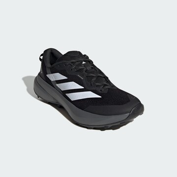 Chaussure de course 'Tracefinder Plus' ADIDAS TERREX en noir